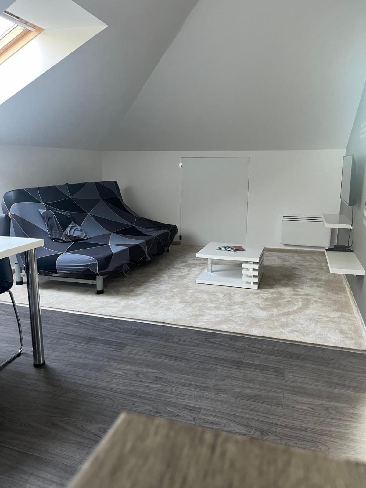Chill Apartman ブダカラース エクステリア 写真