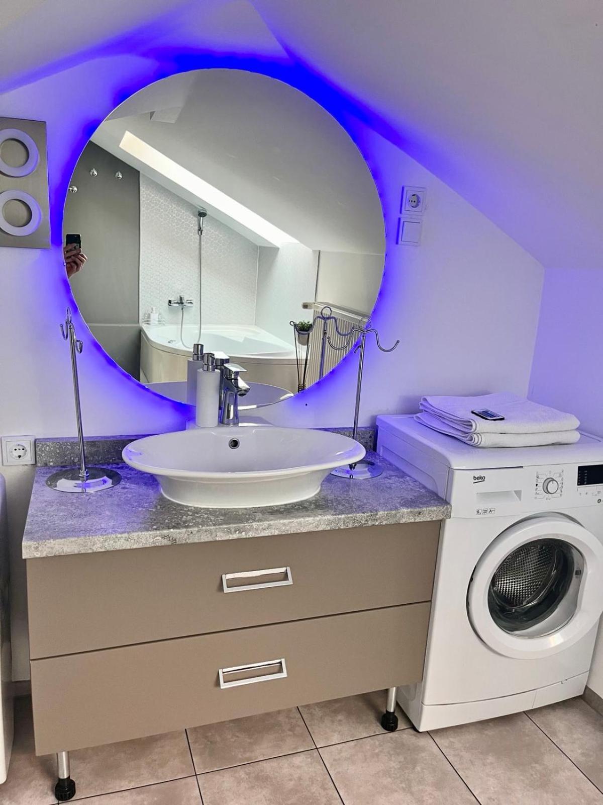 Chill Apartman ブダカラース エクステリア 写真